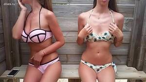 beach squirt - 2 friends squirt on the beach