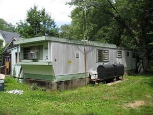 Mobile Home - FBI raids North Berwick home, arrests suspect in child porn case