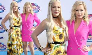 Jennie Garth - BH90210 stars Tori Spelling, 46, and Jennie Garth, 47, reunite at Teen  Choice Awards | Daily Mail Online