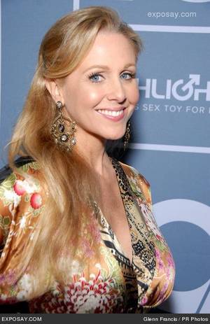 Mature Makeup - #Hardcore #Mature #Porn with #Julia #Ann in Foot Worship