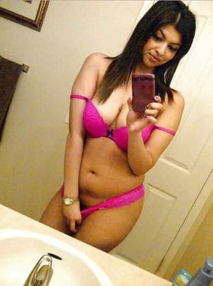 beautiful hot indian girls nude - Real Life Hot Beautiful Desi Bhabhi