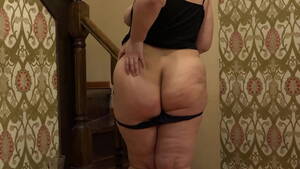 huge fat milf pussy - How can you fuck a pussy with a glass? Fat milf with a gorgeous ass  inserted a glass into a large hairy vagina. Home fetish and gaping cunt. -  XVIDEOS.COM