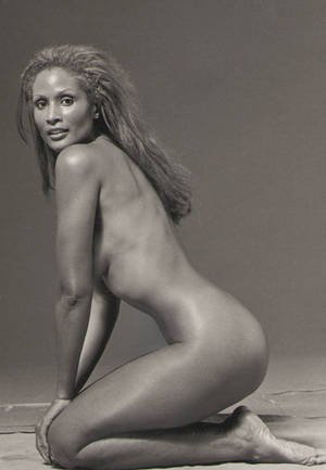 classy celeb nudes - Beverly Johnson