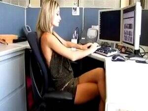 amateur monitor porn - Office Amateur porn videos at Xecce.com