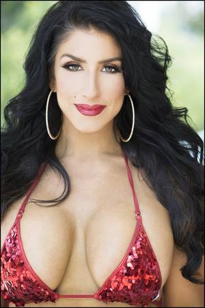 Hart Porn - I've been super interested in doing porn, it's actually on my mind 24/7.  The only thing that is holding me back is the fear that certain people will  see it ...