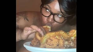 Ebony Food Porn - So listen I'm into food call me foodie hazelnutxxx - XVIDEOS.COM