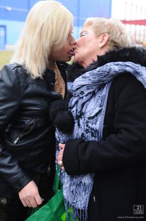 fat leather lesbians - Blond teen Kitty Rich gives her fat granny Lady Bella some pussy licking -  HD Porn Pictures