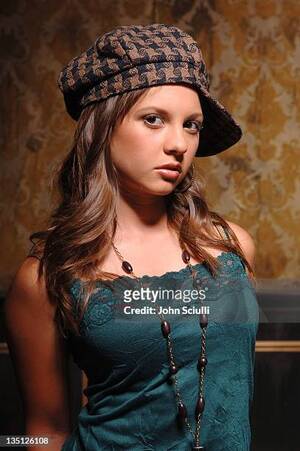 Mackenzie Rosman Xxx Porn Jpg - 218 Mackenzie Rosman Photos & High Res Pictures - Getty Images