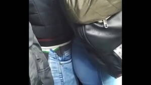 Arrimon Porn - Arrimon en el metro - XVIDEOS.COM