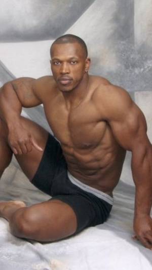 muscular black man - JustUsBoys.com Forum - Hot topics and gay porn