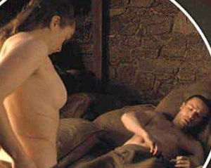 Maisie Williams Porn - Maisie Williams Thought Arya's Sex Scene Was a \