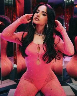 Becky G Ass Porn - ðŸ˜®â€ðŸ’¨ her booty in the reflection ðŸ‘ðŸ’– : r/BeckyG_Media