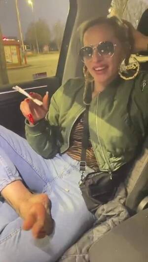 Aline Smoking Porn - Alina smoke and cough - ThisVid.com