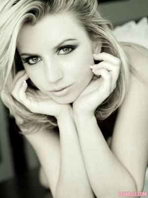 Non Nude Porn - Non-nude Porn stars : Photo