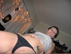 amateur brunette milf - Amateur brunette wife porn - Amateur nude photos brunette wife like sucking  dick milf porn in