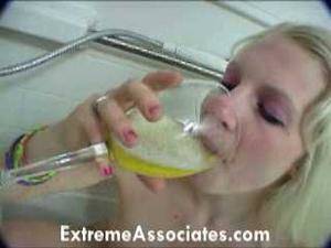 Bisexual Britni Piss Drinking - Code: