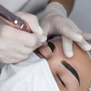 Lady Sonia Blowjob Cum Gif - Full Permanent Make Up (lips, eyes and brows) - The White Clinic