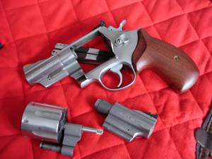 Nude Anime Schoolgirl Porn - Friday Gun Porn on Saturday!