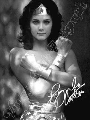 Mind Wonder Woman Lynda Carter Hypnotized Porn - WONDER WOMAN Lynda Carter black and white photo by Mokusaiya