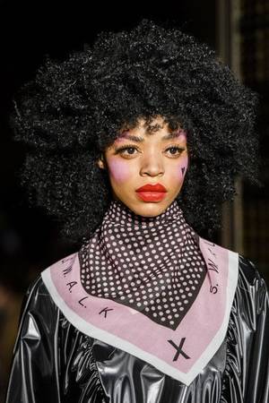 fudck lesbian sex party - Pam Hogg, Fall 2018 - The Best Hair And Beauty Details At London Fashion  Week