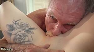 Beeg Penis Sex - Penis Porn Videos, Penis XXX Movies - Beeg