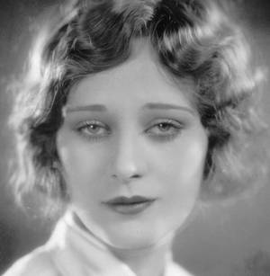 3d Sex Monster Shattered Innocence Captions - Feb