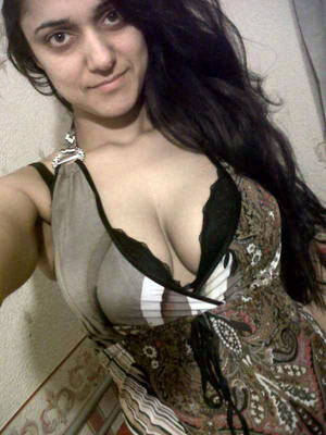 busty pakistani girls - pakistani girls nude pics