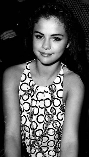 Christina Grimmie Selena Gomez Lesbian Porn - Selena Gomez sits front row at the Louis Vuitton show as part of the Paris  Fashion Week Womenswear Spring/Summer 2015 in Paris, France.