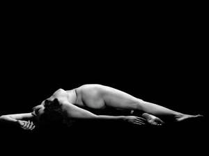 30s vintage ebony nudes - 1930s Nude Woman Lying Photograph by Vintage Images - Fine Art America