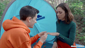 amateur cumshots camping - Camping Porn Videos