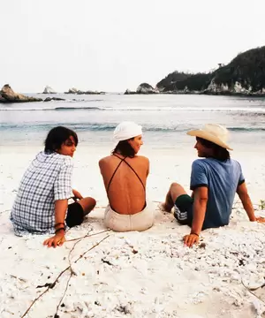 japan nude beach couples - Hot Movies Sex On The Beach Scenes, Erotic Film Moments