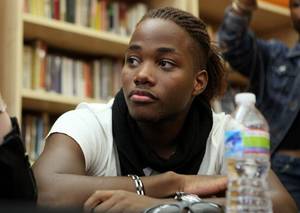 Leon Thomas Iii Victoria Justice Porn - Leon Thomas III in Victoria Justice Visits Duke Ellington School Of The Arts