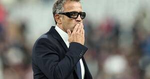 black tranny nude beach - GalthiÃ© taking legal action against a French magazine that is going to  publish photos of him naked on the beach : r/rugbyunion