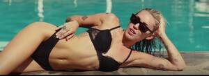 hot lesbian xxx miley cirus - Miley Cyrus' Best Bikini Moments: Singer's Sexiest Photos! | Life & Style