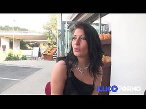 French Porn Meme - Sarah, 18ans se lance dans le porno amateur ! FRENCH illico porno - XNXX.COM