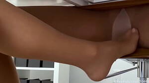 Lesbian Footjob Pantyhose - Free Lesbian Footjob Porn | PornKai.com