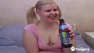 fat slut cum in mouth - Fat Young Slut Drains A Cock In Her Mouth - XVIDEOS.COM