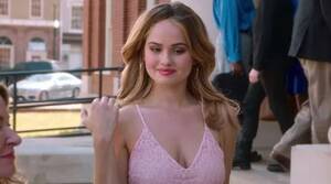 Debby Ryan Having Sex Hard - Netflix series Insatiable slammed by critics as â€œan unfunny messâ€ after  fat-shaming controversy | The Irish Sun