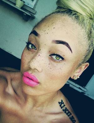 Cocaine Lorraine Porn Star World - Absolutely Just Beautiful Cocaine Lorraine