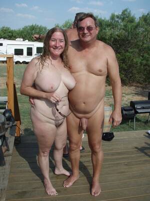 heavy nudist couples - Nudism Amateur Family (59 photos) - porn