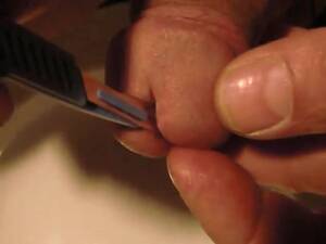 Cut Cock Gay Porn - Crazy guy cuts his cock - gay bizarre porn at ThisVid tube