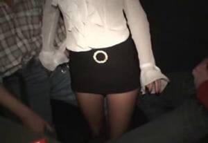 handjob movie theatre - Movie theater handjob? How do I make it less messy? Who else has done it? -  Sexuality