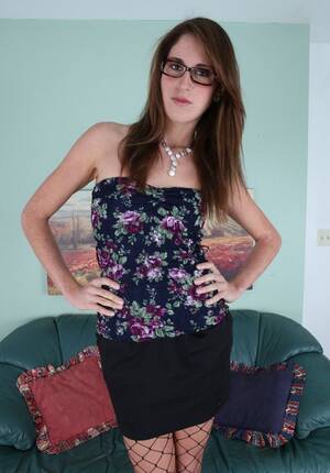 Mature Porn Star Kara - Kara Price - Free nude pics, galleries & more at Babepedia