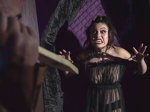 Crypt Porn - â–· Creeping In Her Crypt - Kendra Spade / Porno Movies, Watch Porn Online,  Free Sex Videos