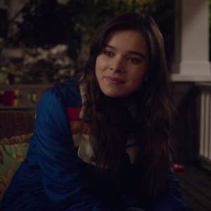 Hailee Steinfeld Porn Captions - Hailee Steinfeld will make you cringe in trailer for 'The Edge of Seventeen'