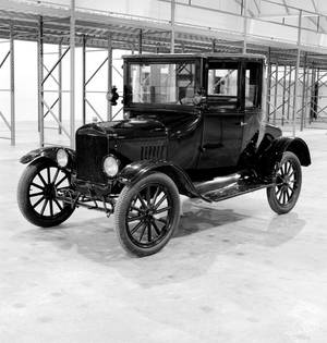 1920s Vintage Car Porn - 1920s - Technology. The Ford T/ Doctor's Coupe, â€œAs dependable as the