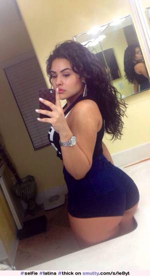 big booty thick sexy latina - Hot Girls Taking XXX Sexy Selfies #selfie #latina #thick #curvy #selfpic
