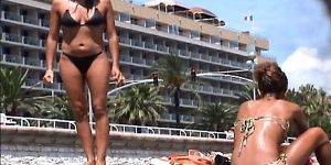 arabian girl naked on beach - beach two girls french arabian incredible topless