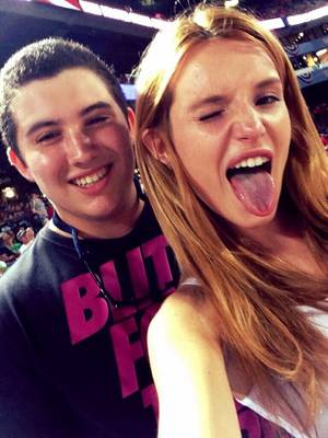 Cheerleader Bella Thorne Porn - Bella Thorne