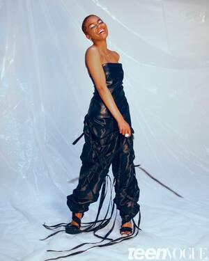 China Anne Mcclain Lesbian Porn - China Anne McClain Unpacks \